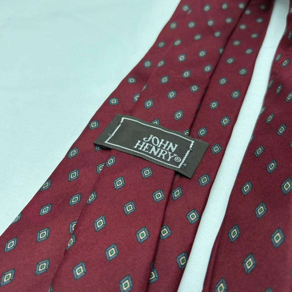 John Henry Silk Red Geometric Pattern Tie